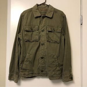 American Eagle Outfitters army green rugged jacket long sleeve top size large